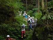 下山